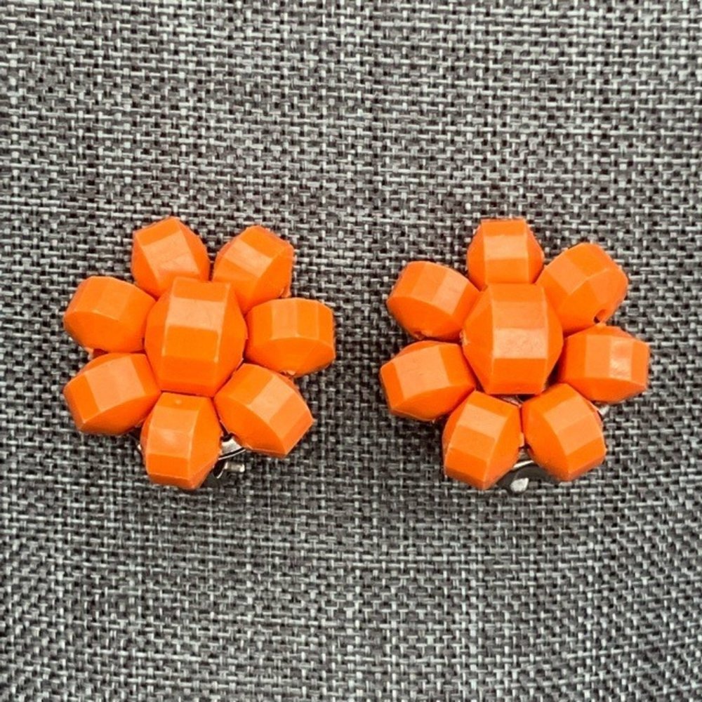 CLip On Earrings Orange Salmon Cluster Beaded Silver Hong Kong Classic Granny